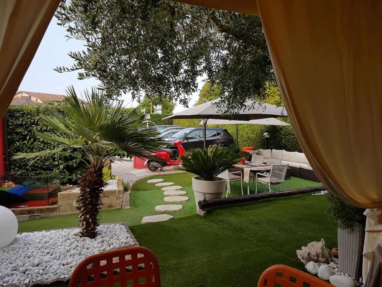 Garda Dream Hotel Lazise Exterior photo